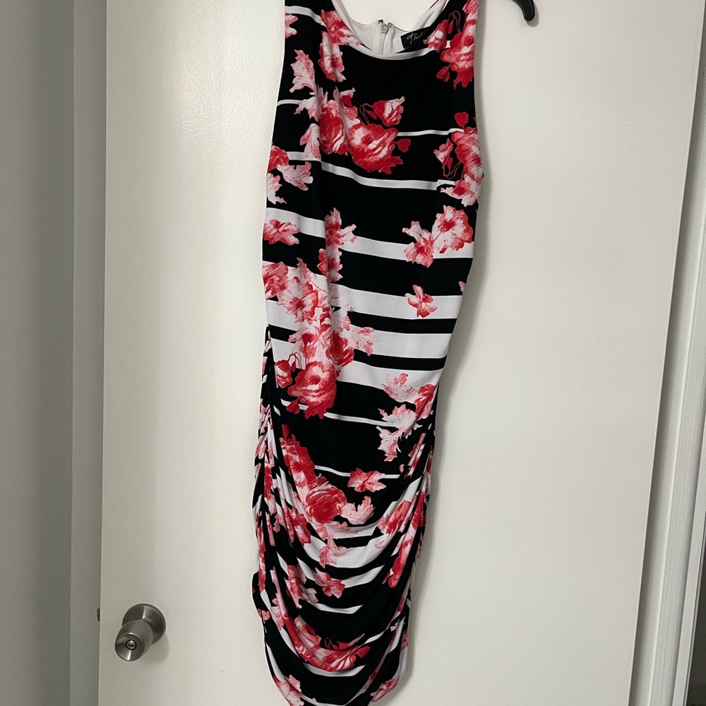Thalia Sodi White and Red Garment